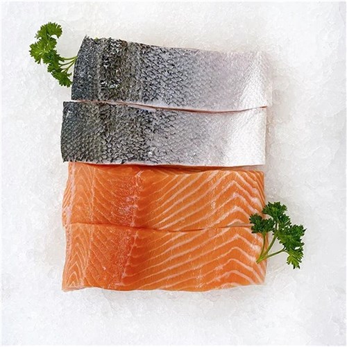 SALMON PORTION SKIN ON 225G 4.8KG (1)