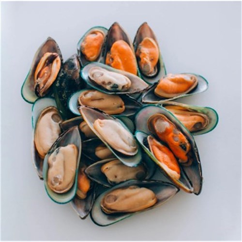 MUSSELS HALF SHELL LARGE 1KG (12)