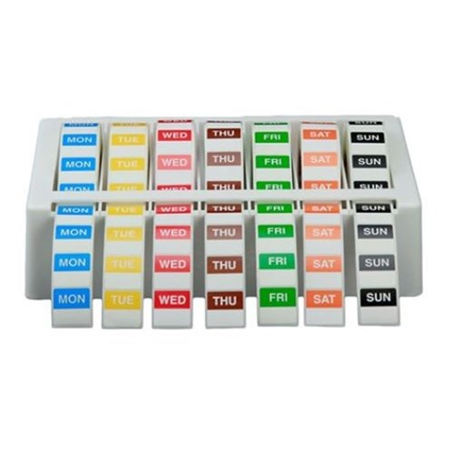 DAYDOT LABEL 40MM SQUARE SUNDAY X 500 (1)