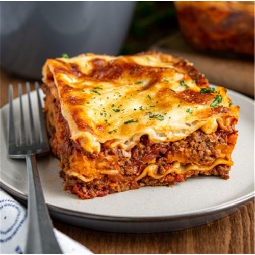BEEF LASAGNA 8 X 260G (1)