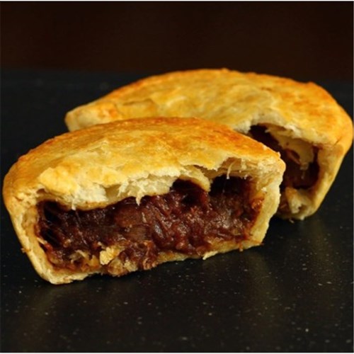 PIE CHUNKY ANGUS BEEF BRISKET 175G X 12 (1)